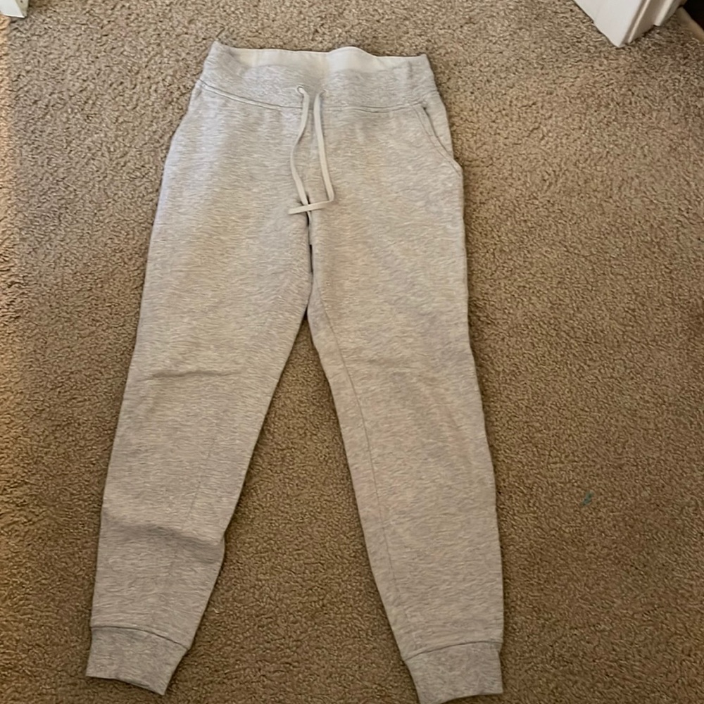 Lululemon scuba joggers